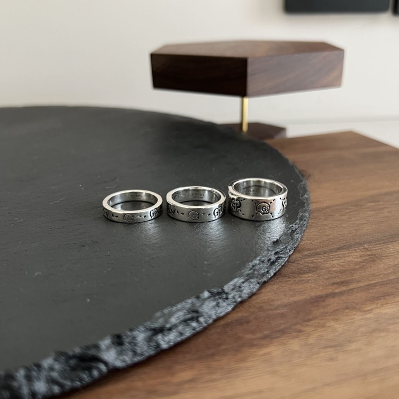 G*u*i rings